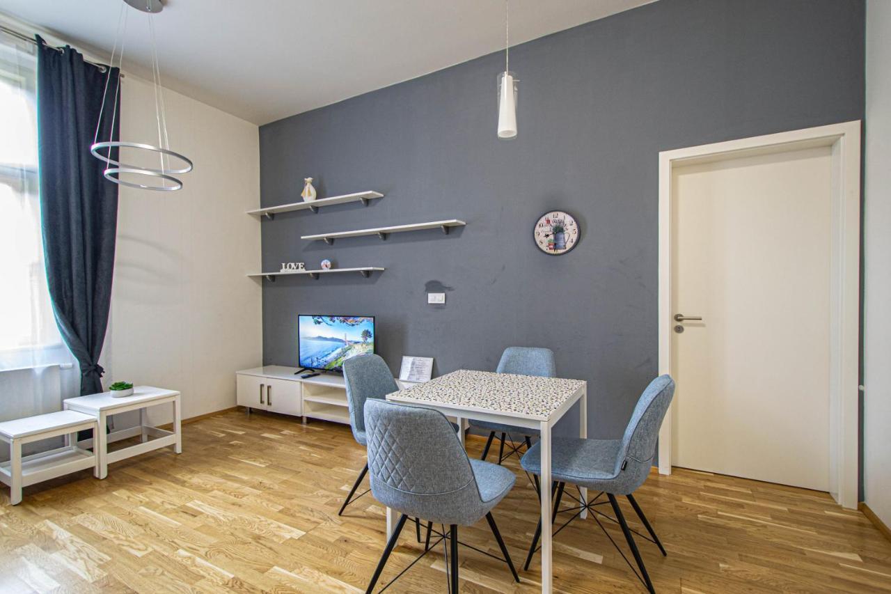 Stylish Apartment In Prague Best Gastronomic Area Exterior foto