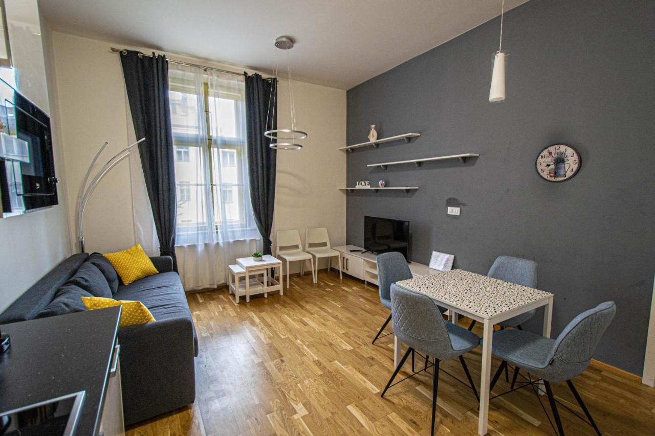 Stylish Apartment In Prague Best Gastronomic Area Exterior foto